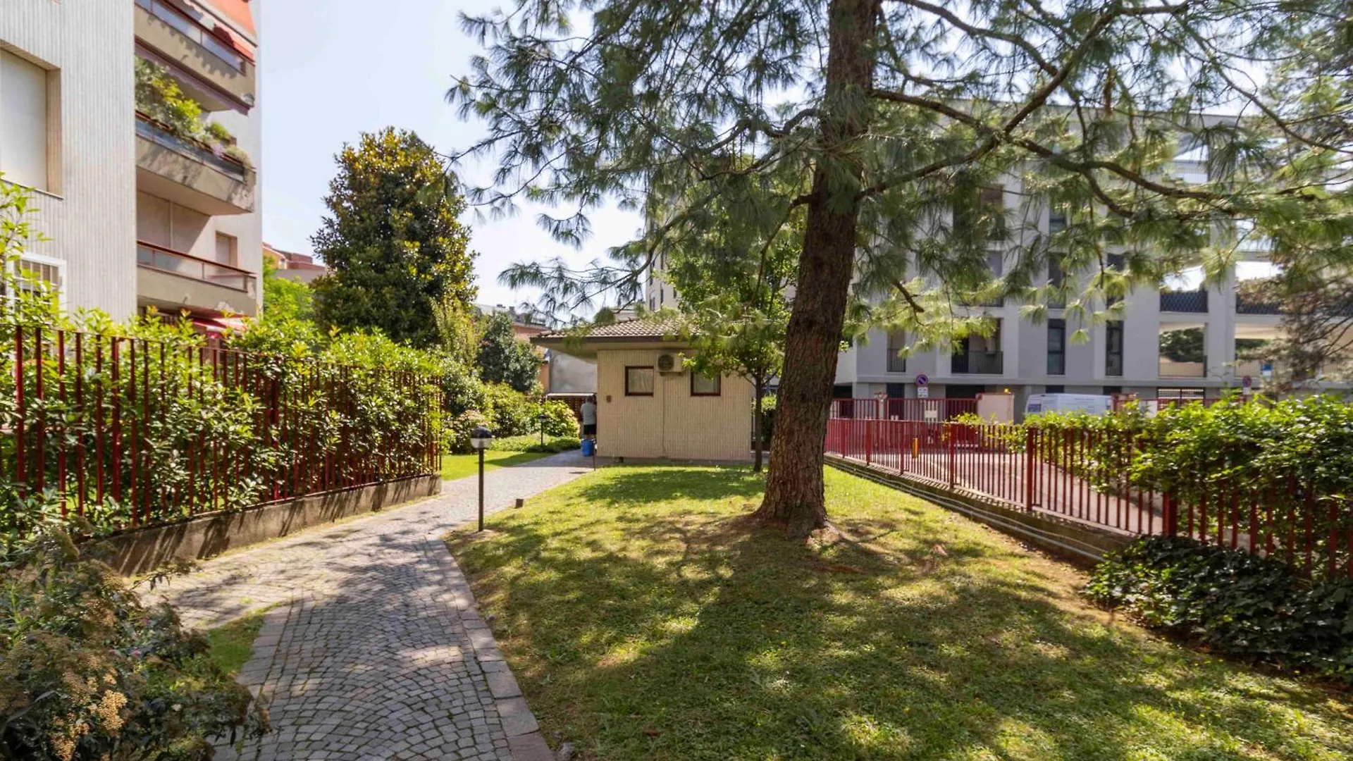 Bright House - Carozzi Apartments Milan 0*,  Italy