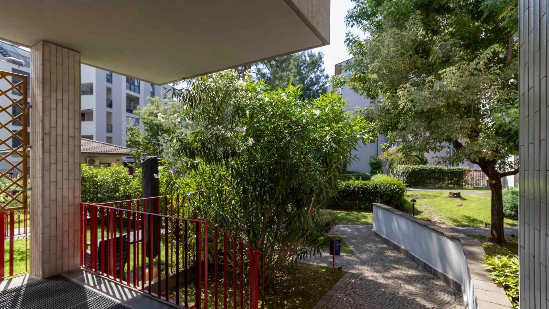 Bright House - Carozzi Apartments Milan